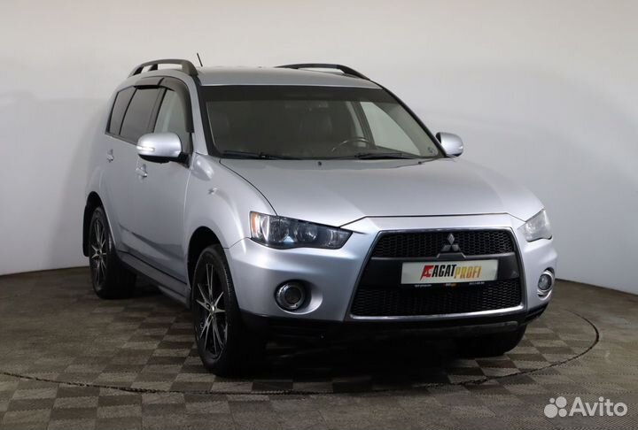 Mitsubishi Outlander 2.0 CVT, 2011, 239 230 км