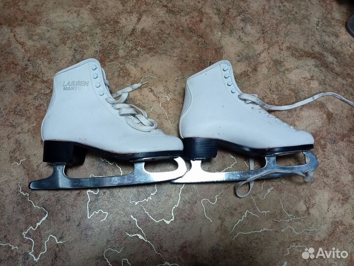 Коньки женские 41 размер