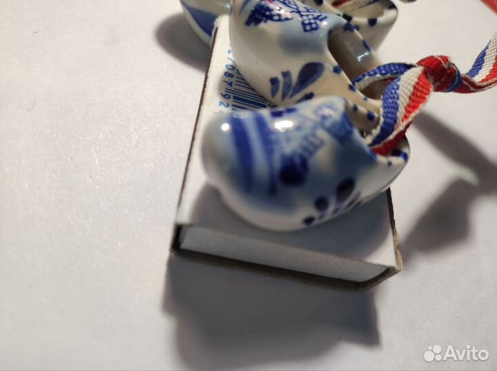 Игрушки фарфоровые