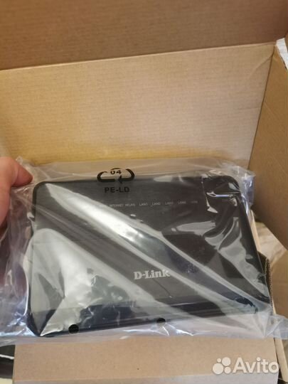 Роутеры и интернет центры Zyxel Dlink Upvel и др