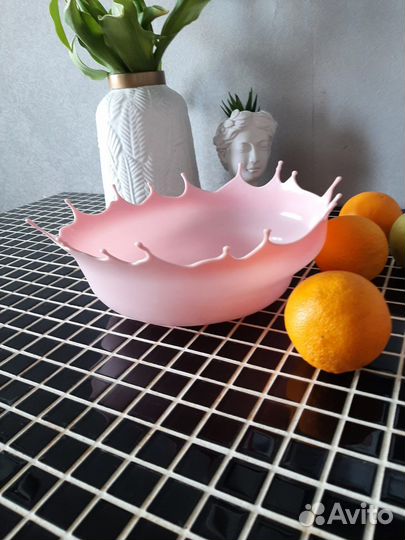 Ваза для фруктов и конфет Капля ассиметричная