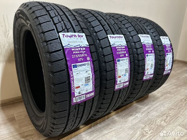 Tourador Winter Pro TSU2 215/55 R16 97V