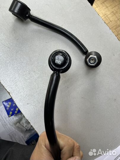 Стойки стабилизатора задние л+п Q7 cayenne touareg