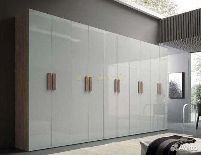 Распашной шкаф