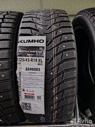 Kumho WinterCraft Ice WI31 225/45 R19 96T