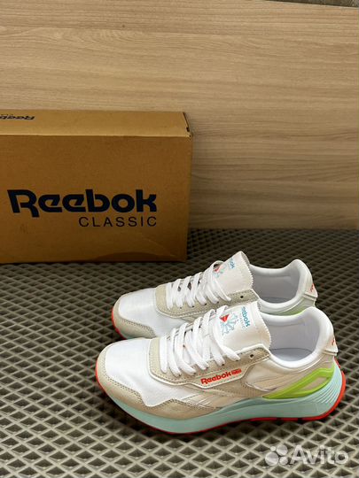 Кроссовки Reebok Classic Leather Legacy