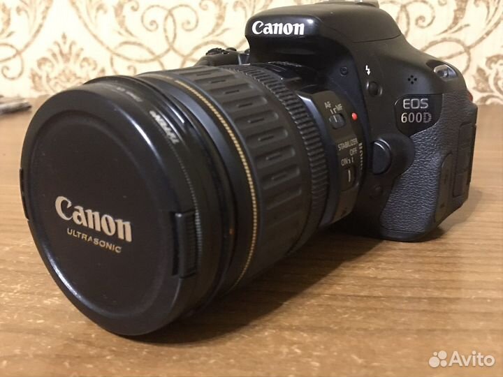 Зеркальный фотоаппарат canon 600d