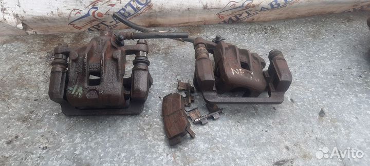 Передние тормозные суппорта Hyundai nf sonata