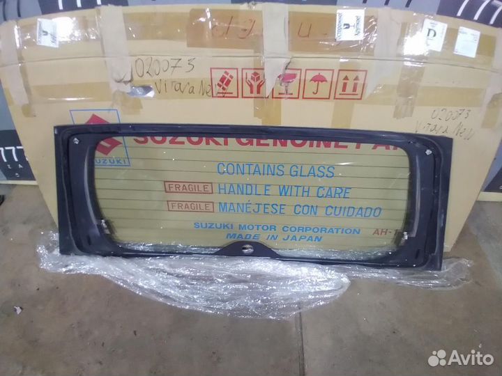 Стекло заднее крышки багажника Suzuki Grand Vitara