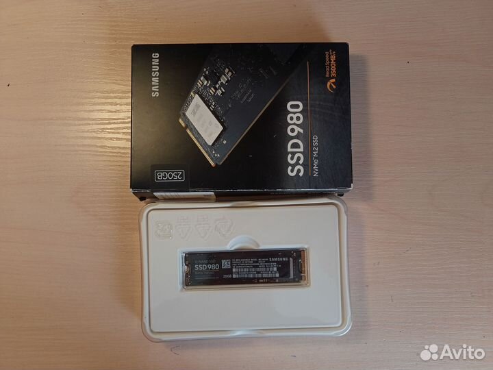 SSD Samsung 980 250gb NVMe M.2