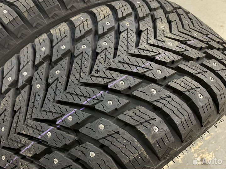 Nokian Tyres Hakkapeliitta 10p SUV 275/45 R21 110T