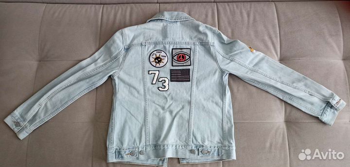 Levi Strauss, Tommy Hilfiger, Lacoste