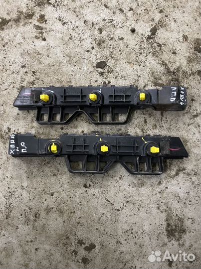 Кронштейн крепления заднего бампера Kia Rio x line