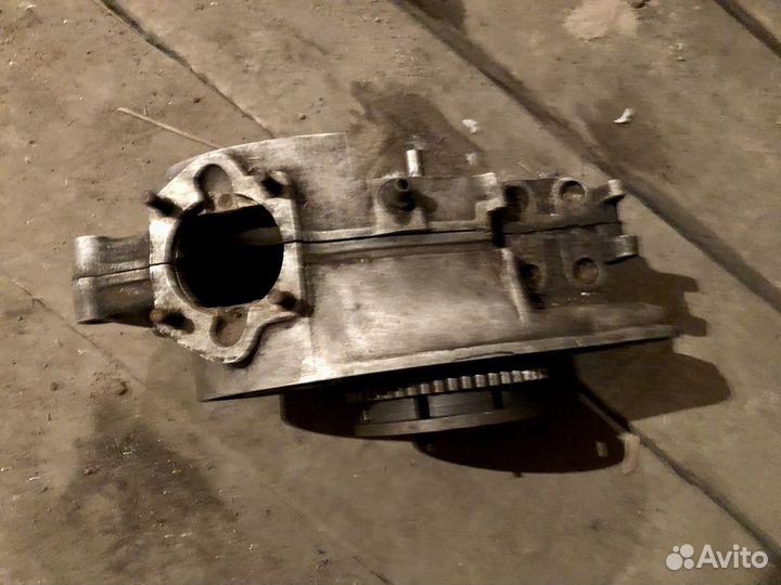 Картер двигателя иж
