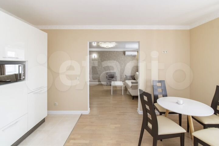 3-к. квартира, 87,5 м², 10/10 эт.