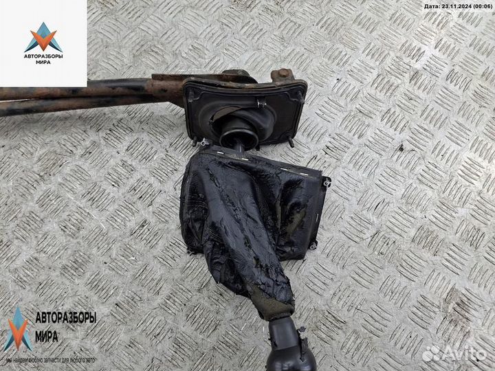 Кулиса Kia Rio рест. 2003