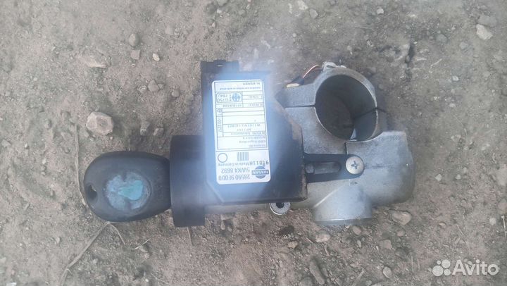 Замок зажигания с ключем nissan primera P11