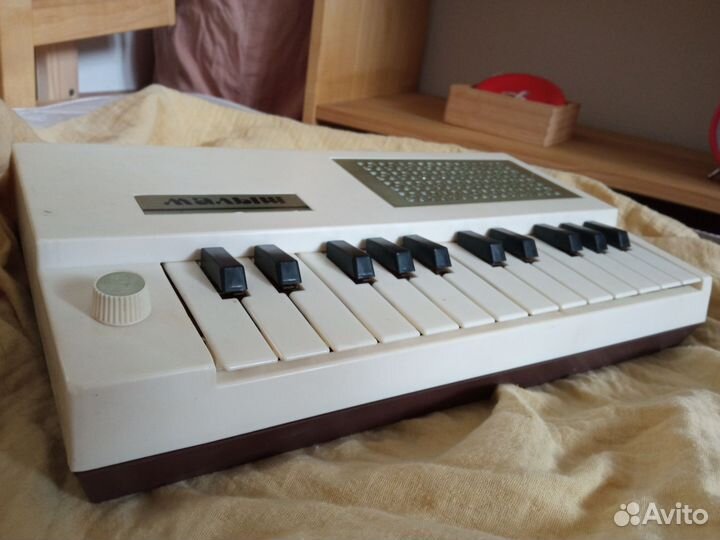 Электронное детское пианино Малыш СССР