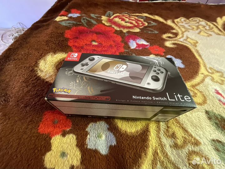 Nintendo switch lite с играми