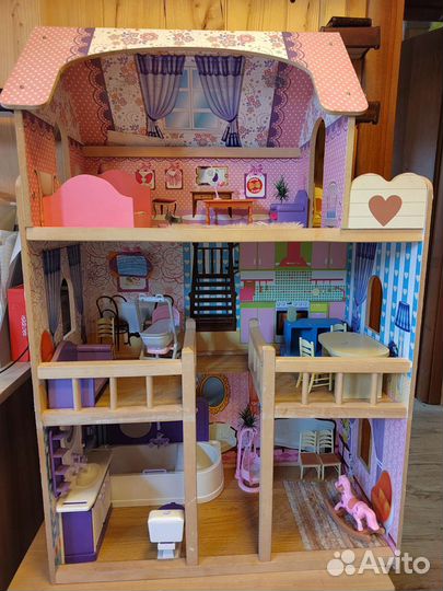Домик кукольный