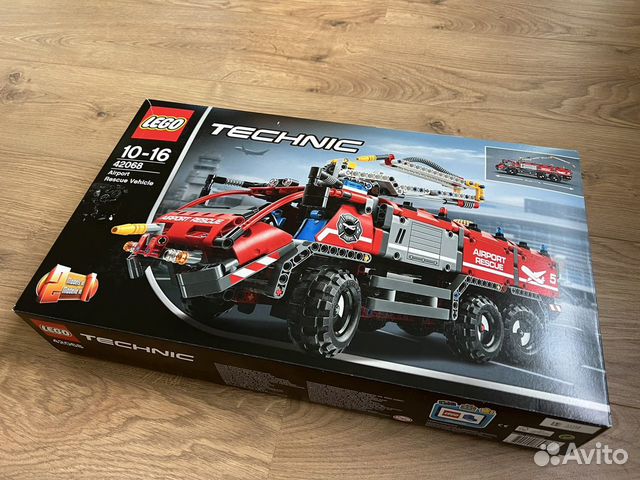 Lego airport rescue vehicle clearance