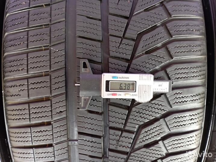 Hankook Winter I'Cept Evo2 W320 275/40 R22 107V