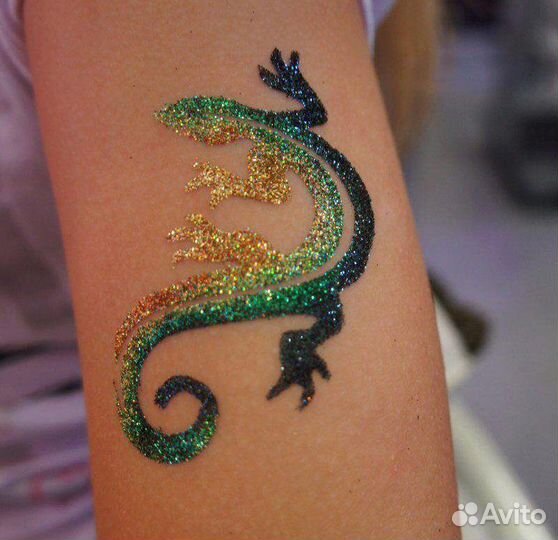 Тату блестками на день рождения