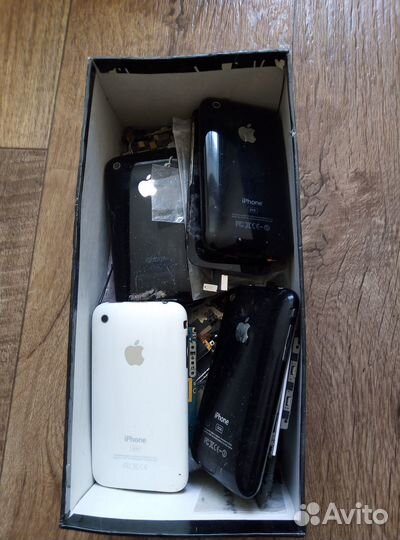 iPhone, 8 ГБ