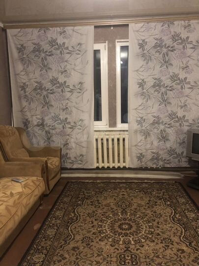 Комната 18,5 м² в 2-к., 1/2 эт.