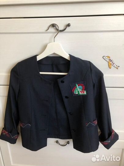 Школьная форма для девочки сарафан+пиджак