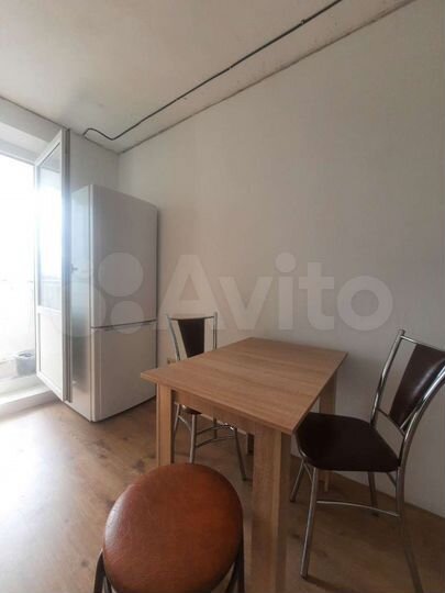 2-к. квартира, 65 м², 8/10 эт.