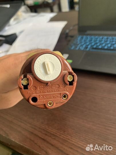 Тэн Аристон с терморегулятором