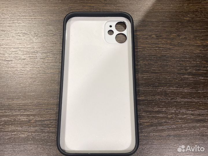 Чехол iPhone 11