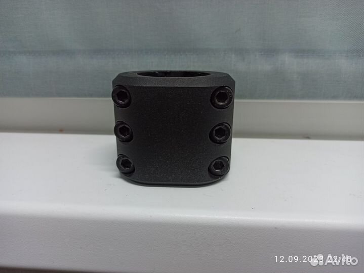 Усиленный хомут для электросамоката Kugoo G1