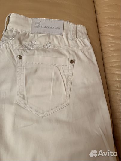 Джинсы, брюки, белые