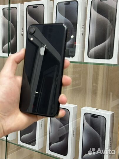 iPhone Xr, 64 ГБ