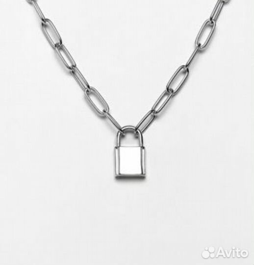 Ожерелье с цепочкой и подвеской-замком