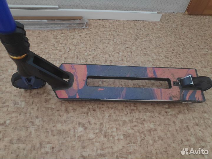 Трюковой самокат Hipe h9