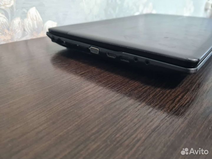 Ноутбук samsung i3