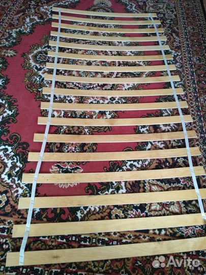 Реечное дно