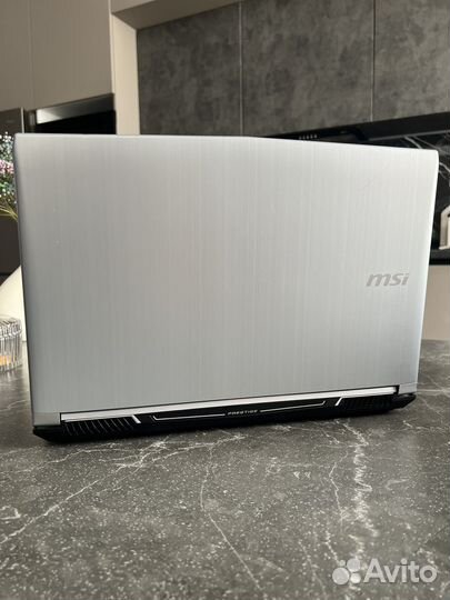 Ноутбук msi