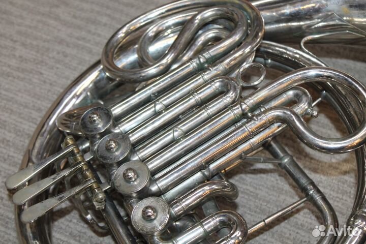 Валторна Amati Lignatone