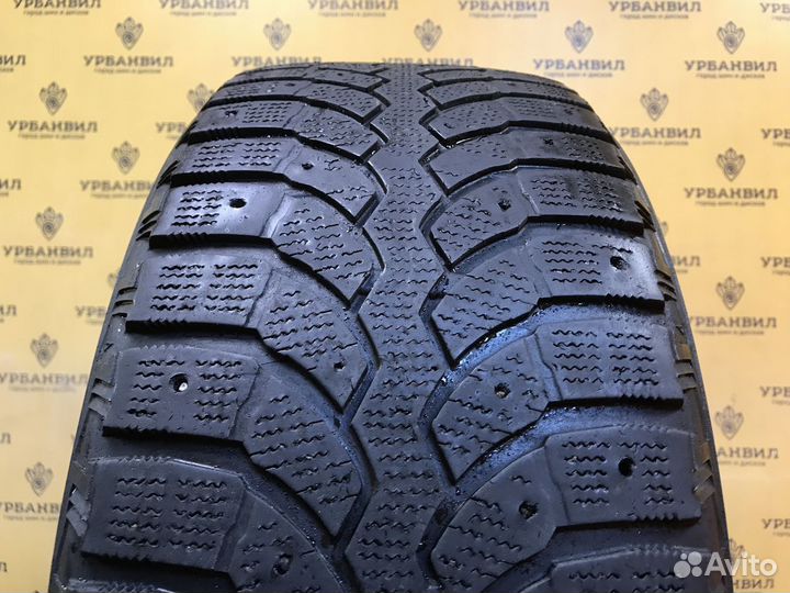 Bridgestone Blizzak Spike-01 225/55 R17 101T