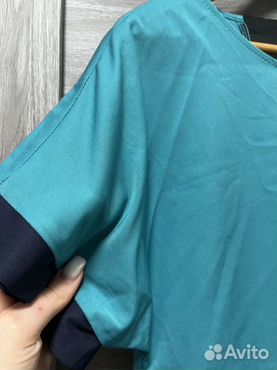 Костюм женский