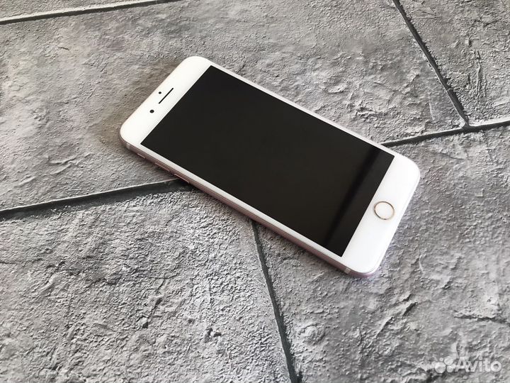 Золотой iPhone 7 Plus 32gb