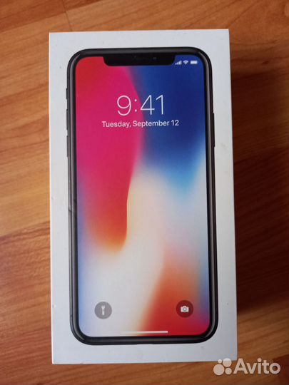 iPhone X, 64 ГБ