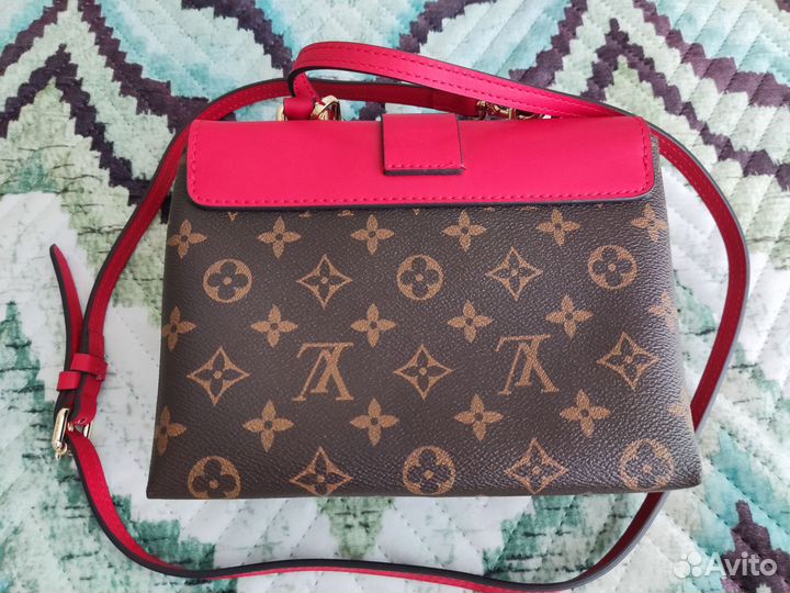 Louis Vuitton Коричневая сумка тоут