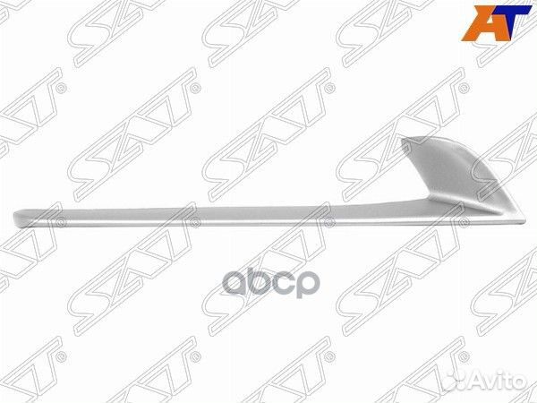 Молдинг решетки в бампер BMW F10/F11 13-17 RH