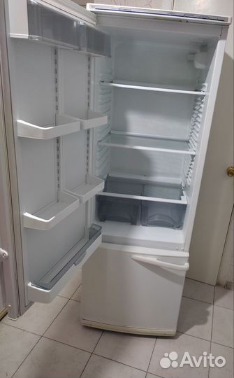 Холодильник. Атлант. Доставка