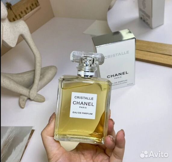 Chanel cristalle